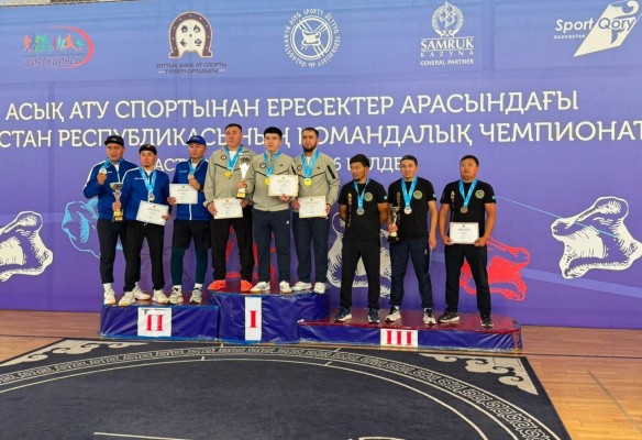 ЫРҒЫЗДЫҚ БІЛІМ ҚЫЗМЕТКЕРЛЕРІ ЧЕМПИОН АТАНДЫ