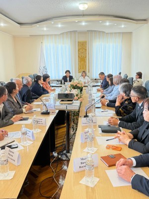 ШЫҒЫС ҚАЗАҚСТАН ОБЛЫСЫ: ӘЛЕУМЕТТІК ӘРІПТЕСТІК ПЕН КӘСІПОДАҚ ЖҰМЫСЫ БАСТЫ НАЗАРДА
